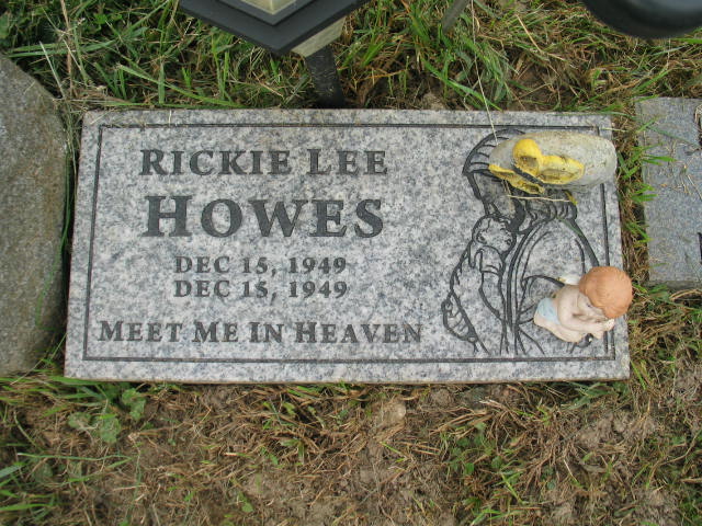 Rickie Lee Howes